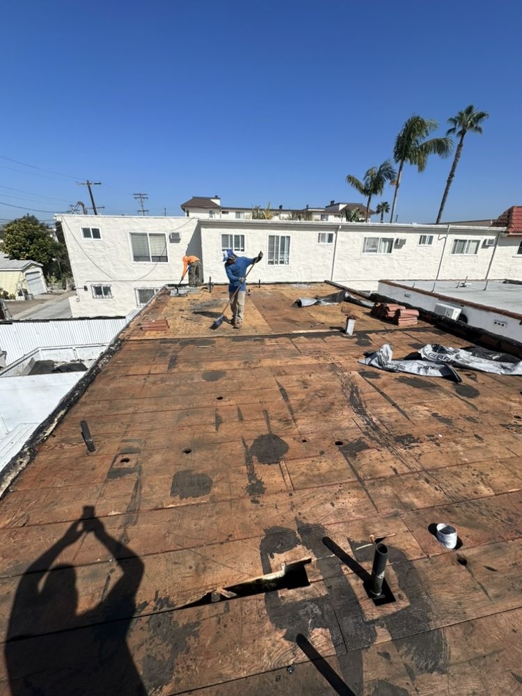 Complete Roof Tear-Off